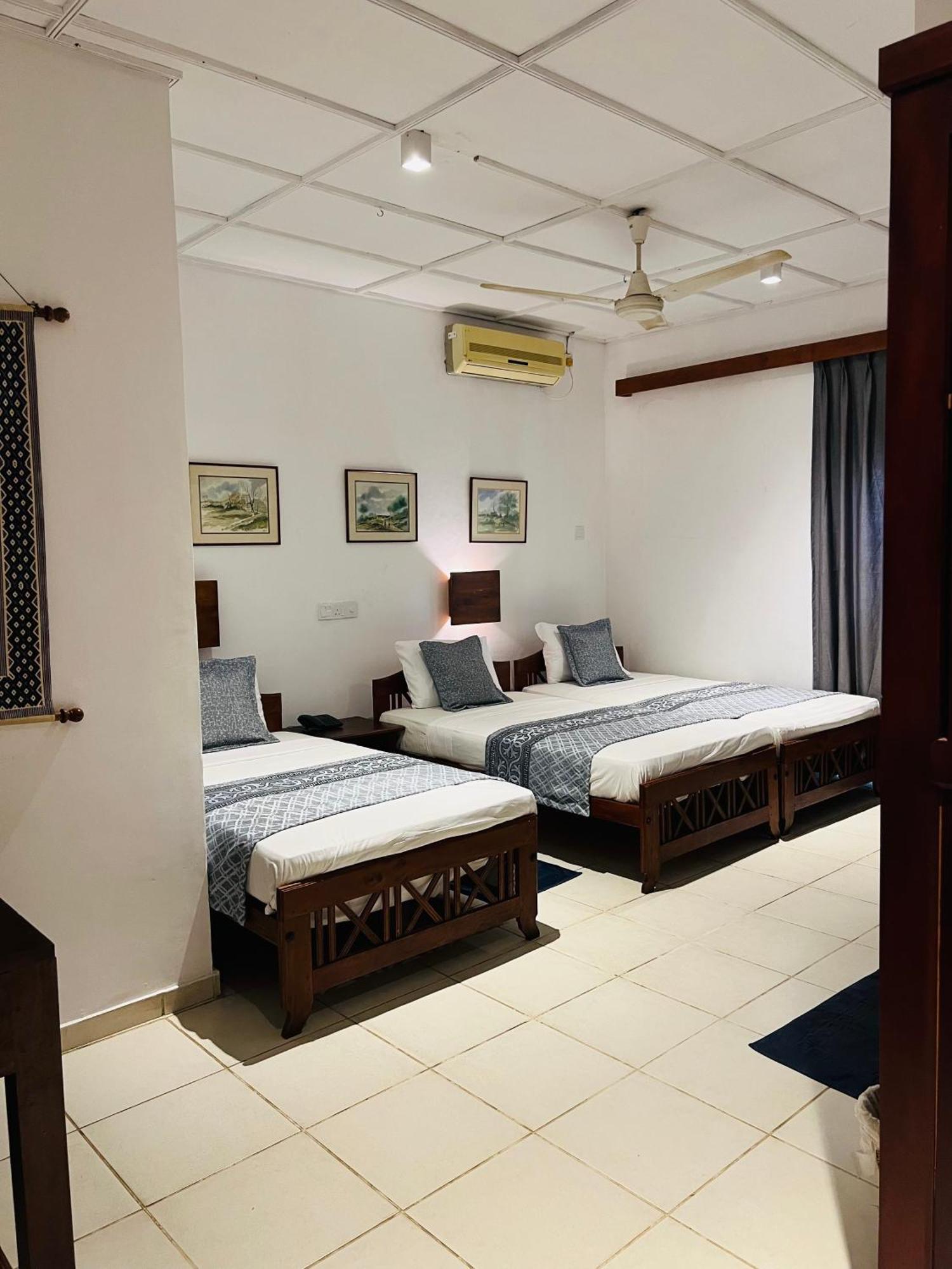 Hotel Sunflower Kataragama Eksteriør bilde