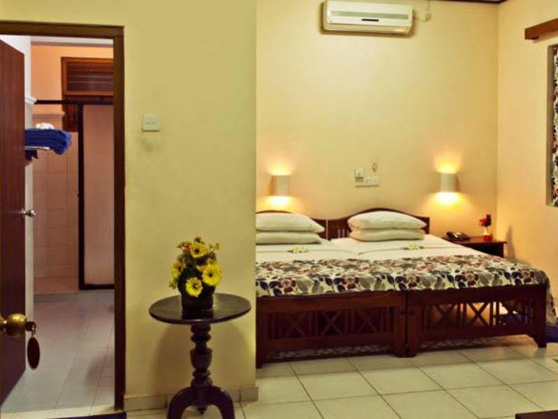 Hotel Sunflower Kataragama Eksteriør bilde