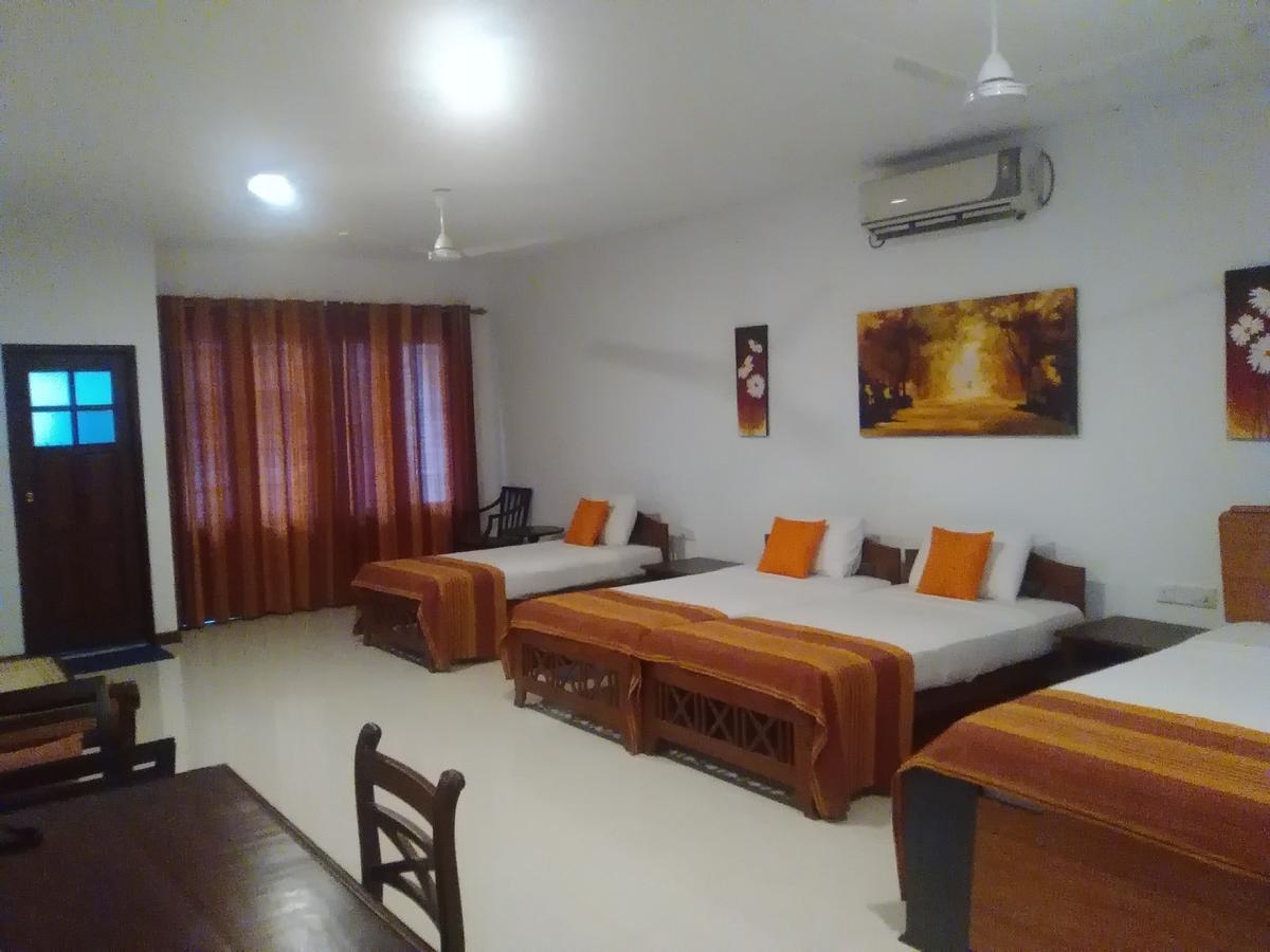 Hotel Sunflower Kataragama Eksteriør bilde